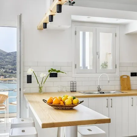 Koukou House Вилла *