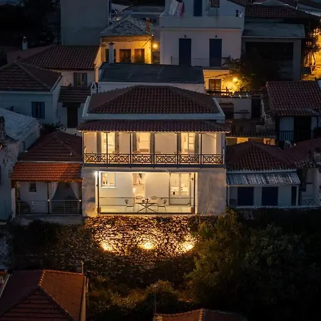 Koukou House Скопелос