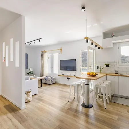 Koukou House Вилла Скопелос