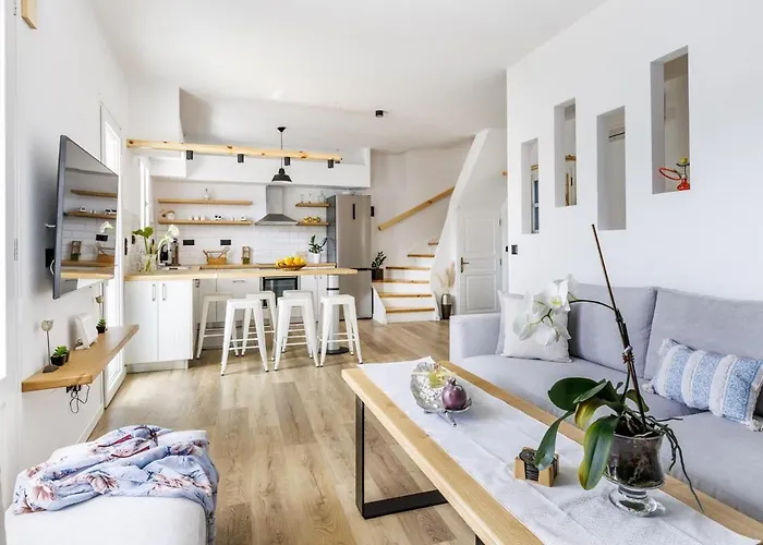 Villa Koukou House *