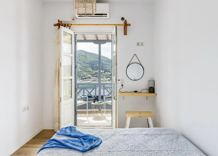 Koukou House Villa *