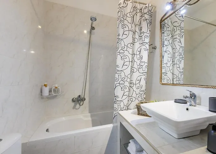 Villa Koukou House *